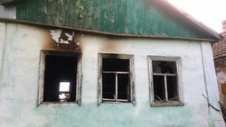 Сельский дом выгорел на Ставрополье из-за короткого замыкания